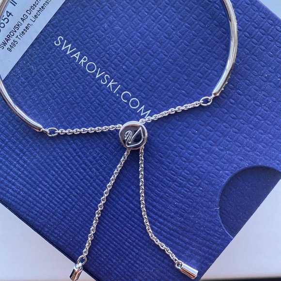 ❌SOLD❌NWT!Authentic SWAROVSKI Two Tone Lifelong Bow Crystal Pave Bangle Bracelet - Picture 5 of 7